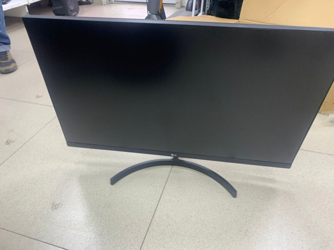 Монитор  Lg 32