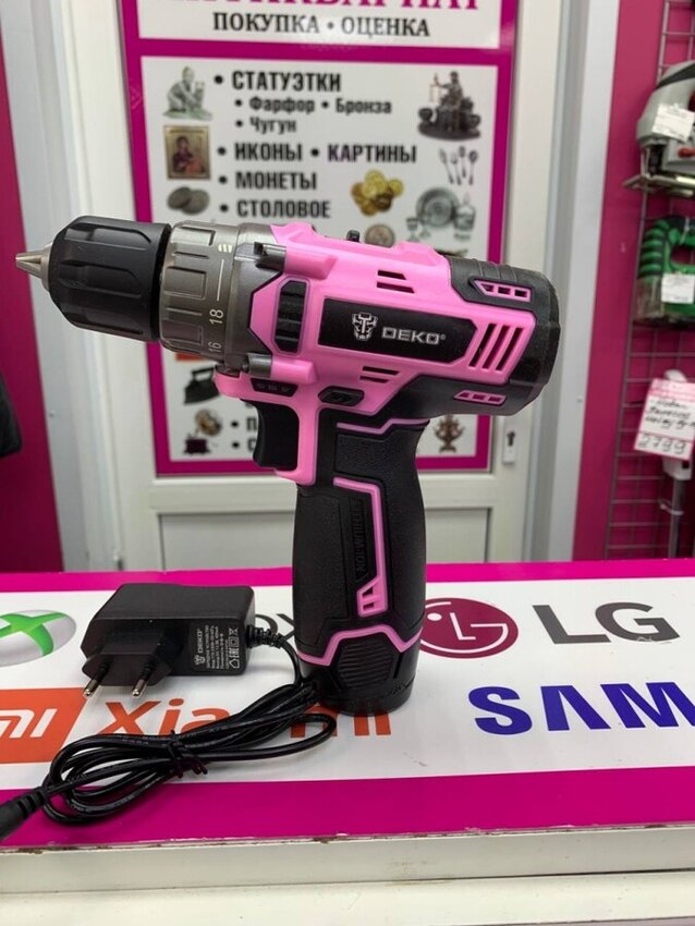 Шуруповерт DEKO 12B