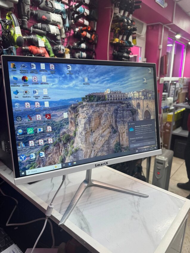 Моноблок i5 8 250ssd