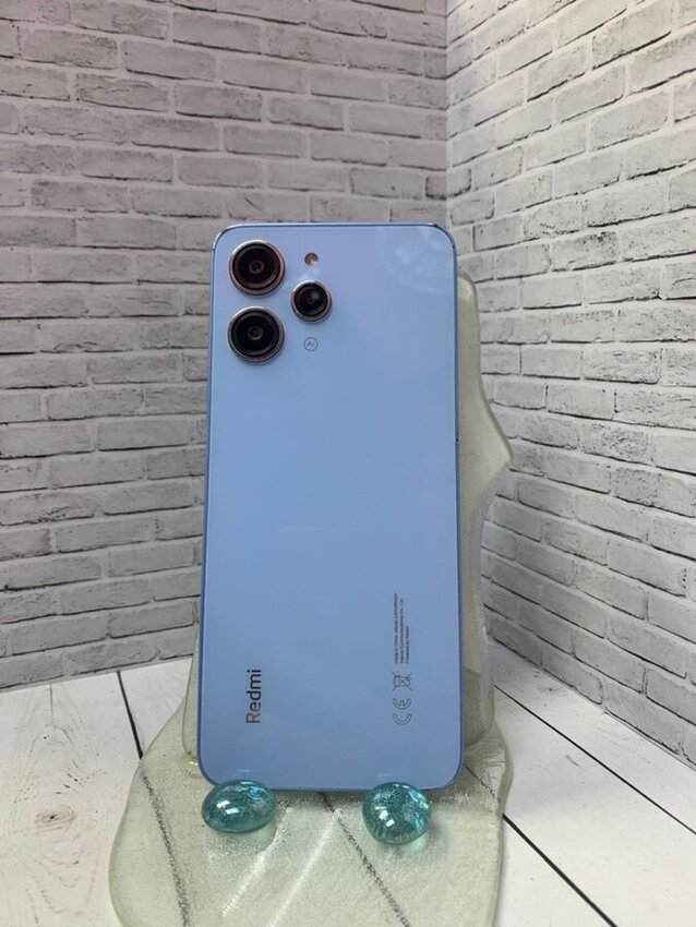 Смартфон Xiaomi Redmi 12 8/256