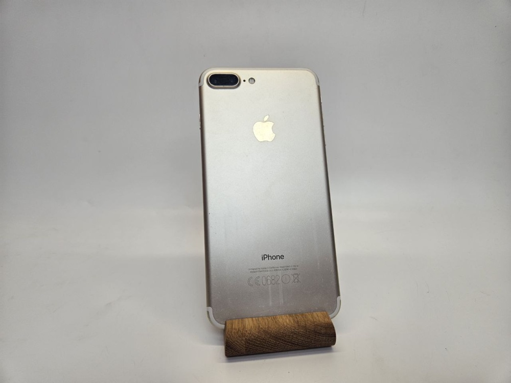 Смартфон iPhone 7+ 32Gb